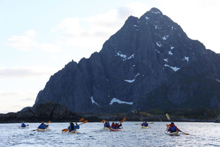 Vågakallen (the Old Man of Våga) © Roger Johansen/NordNorsk Reiseliv