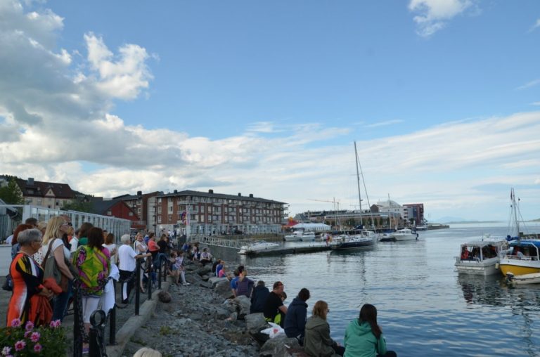 Enjoying the summer air in Harstad © Roger Hennum