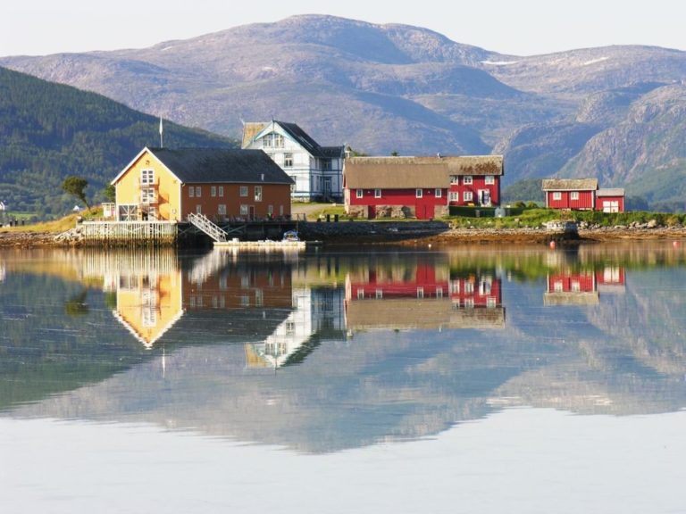 Sandtorgholmen enjoys a prominent location on the Tjeldsundet waterway © Sandtorgholmen
