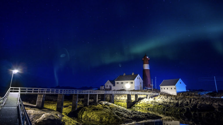 Aurora over Tranøy Lighthouse © flightseeing.de