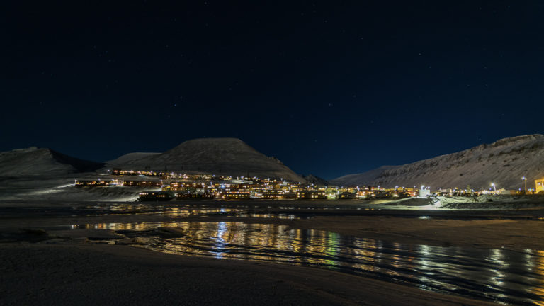 Fjorden fryser ikke så mye til som før © Jarle Røssland