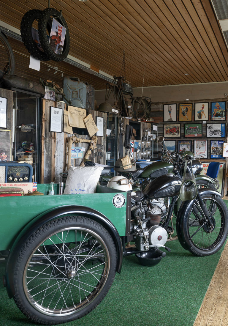 Vintage vehikle in Mosjøen © Katrine Sørgård