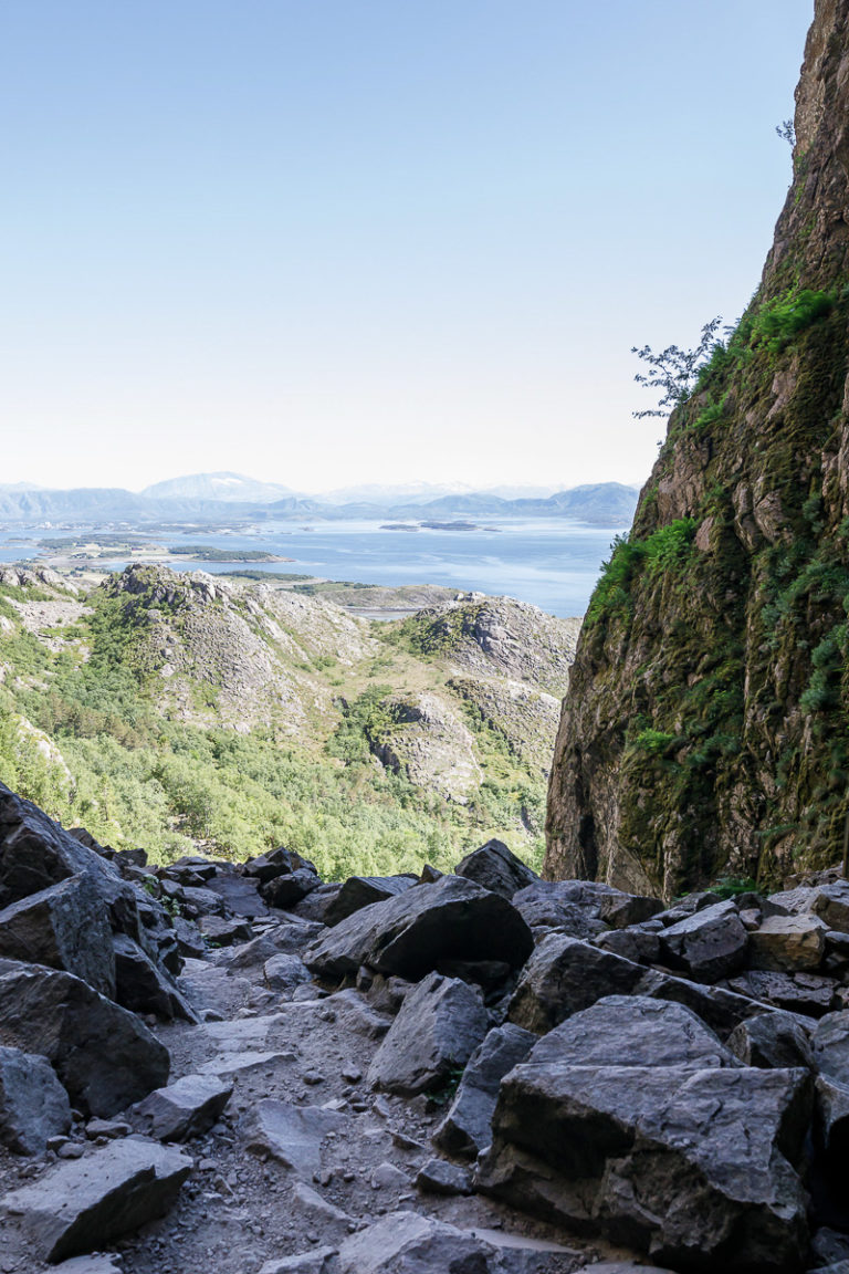 The path up to Torghatten © Kathrine Sørgård