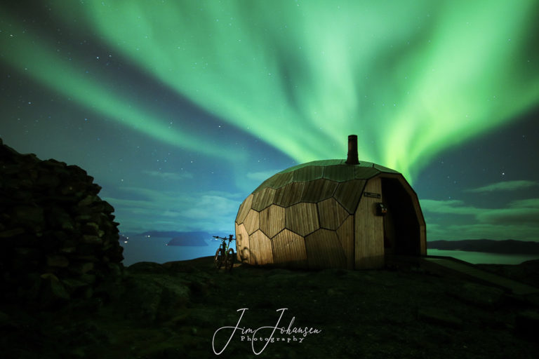 Hytta på Storfjellet © Jim Johansen